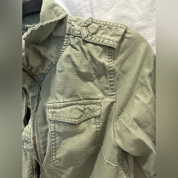 H&M Green Utility Jackets 💯 Cotton Pockets Long Sleeve Cargo Women’s Size 4 - Picture 2 of 12